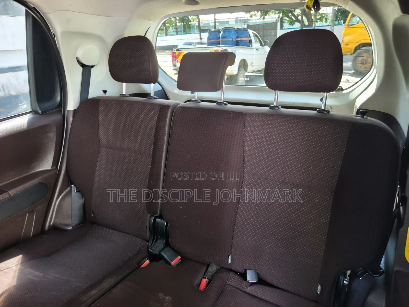 Toyota Spade 2015 White