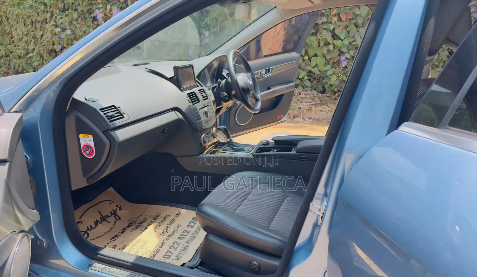 Mercedes-Benz C250 2010 Blue
