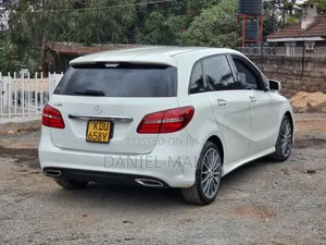 Mercedes-Benz B-Class 2017 White