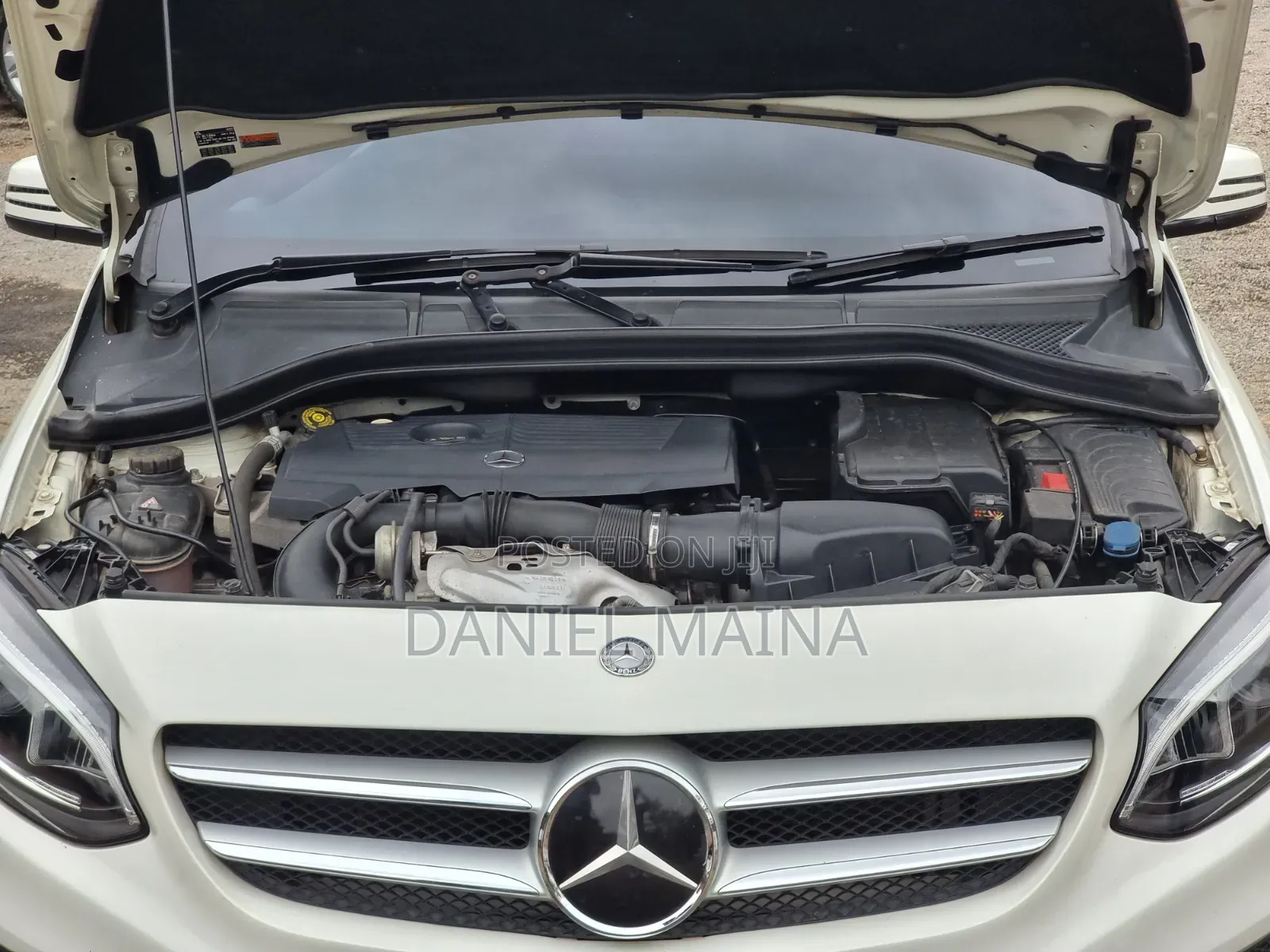 Mercedes-Benz B-Class 2017 White