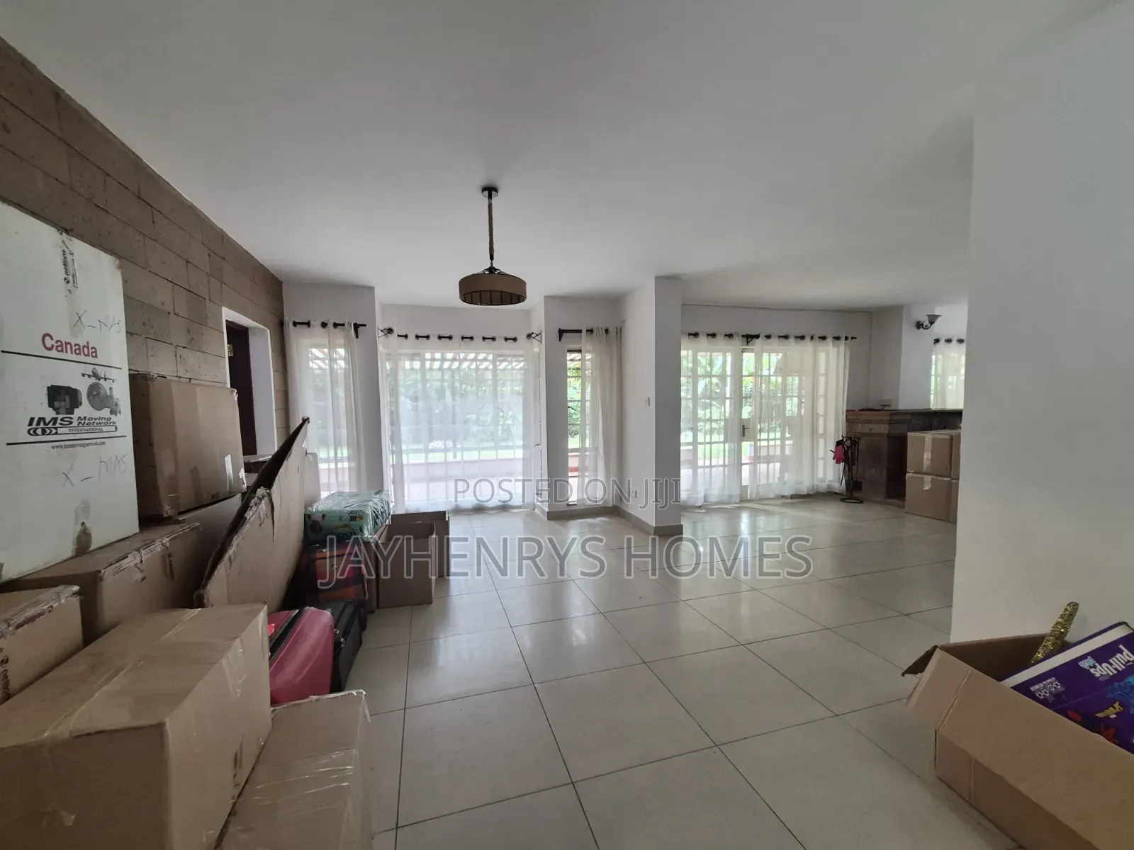 5bdrm House in Rosslyn for rent
