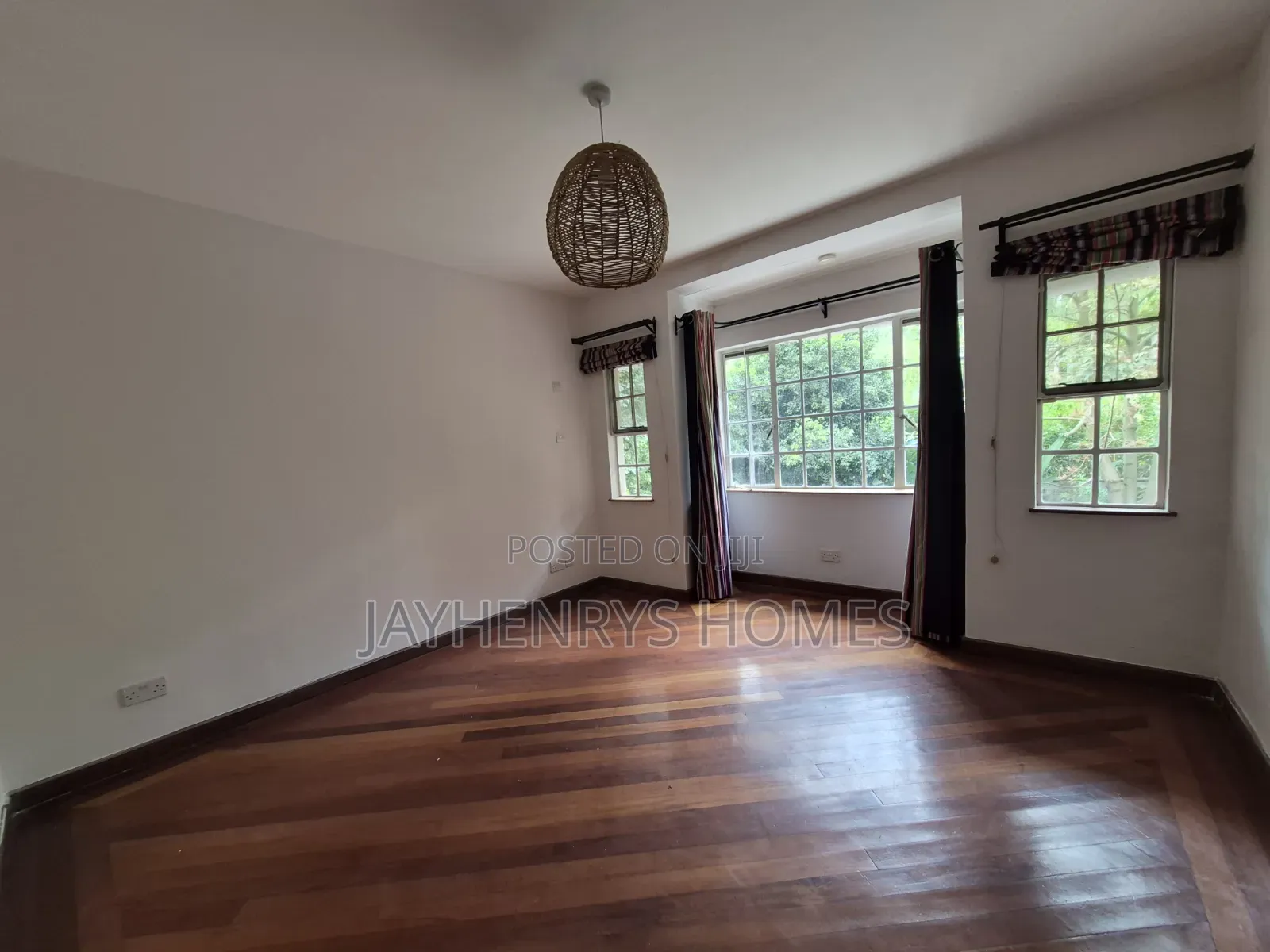 5bdrm House in Rosslyn for rent