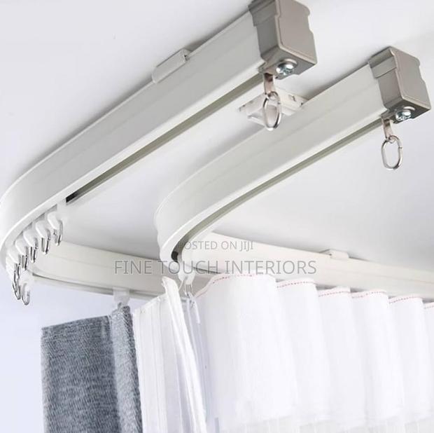 Bendable Curtain Rails – Adjustable Curved Window Track