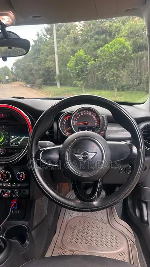 Mini Cooper 2017 Blue