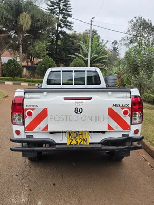 Toyota Hilux Revo Single Cab Deisel 2.4 RWD 2022 Pearl
