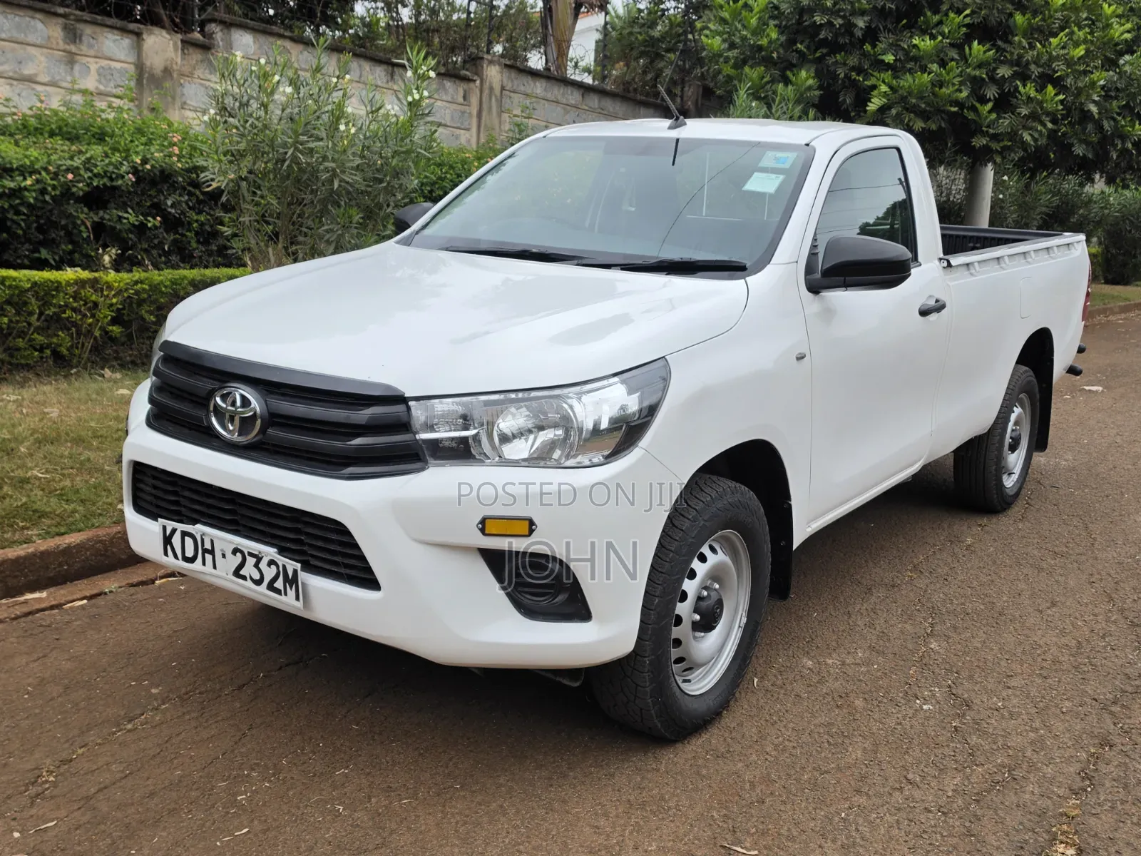 Toyota Hilux Revo Single Cab Deisel 2.4 RWD 2022 Pearl