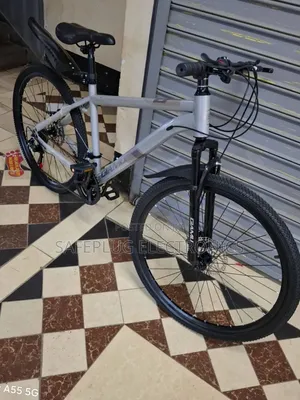 GIAMU 26-Inch Mountain Bike – 21-Speed Gears Disc Brakes