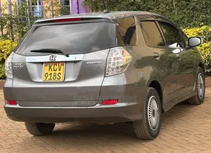 Honda Fit Shuttle 2015 Gray
