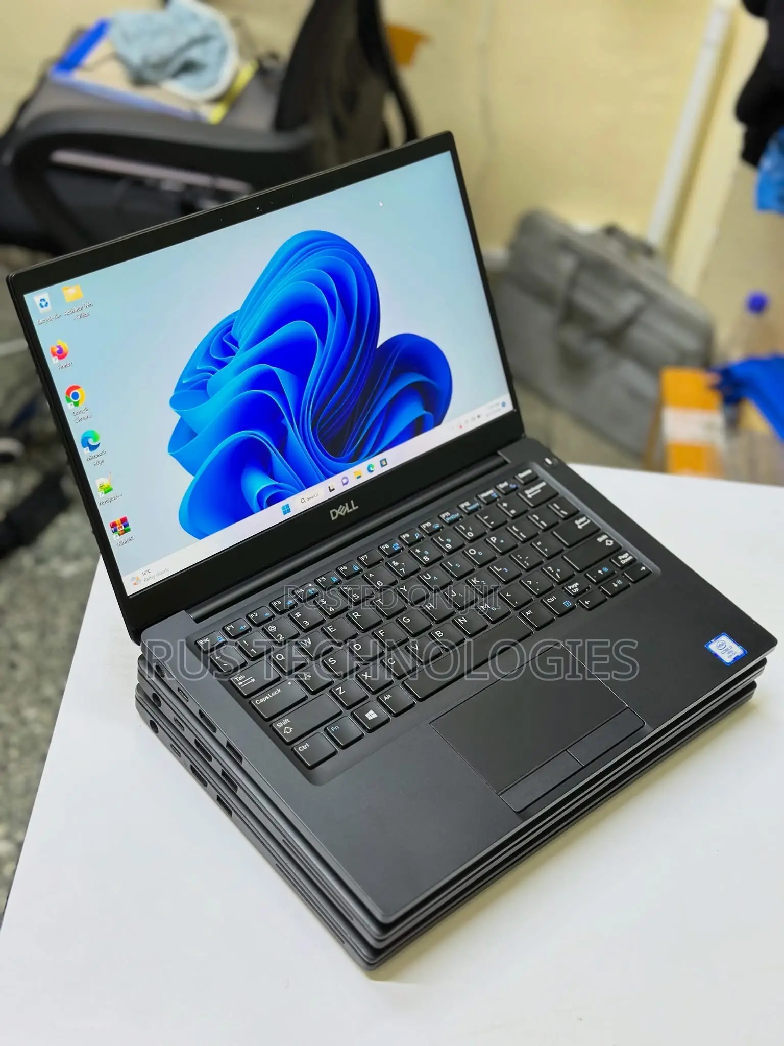 Laptop Dell Latitude 7390 16GB Intel Core i7 SSD 256GB