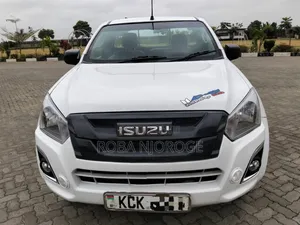 Isuzu D-MAX 2016 White