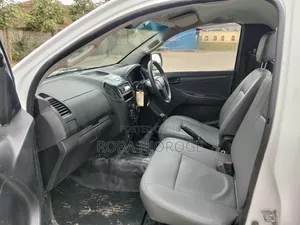 Isuzu D-MAX 2016 White