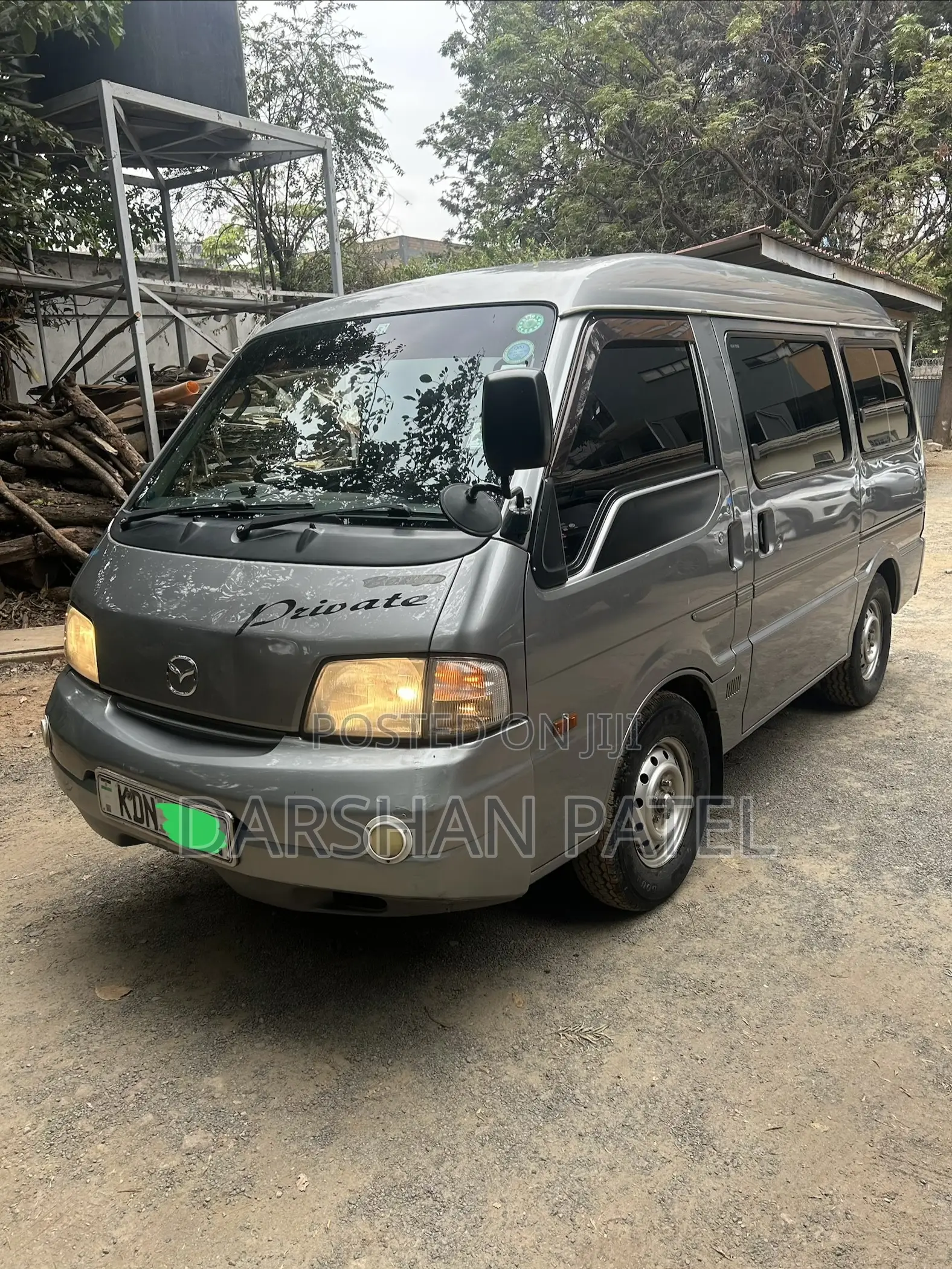 Mazda Bongo 2016 Grey