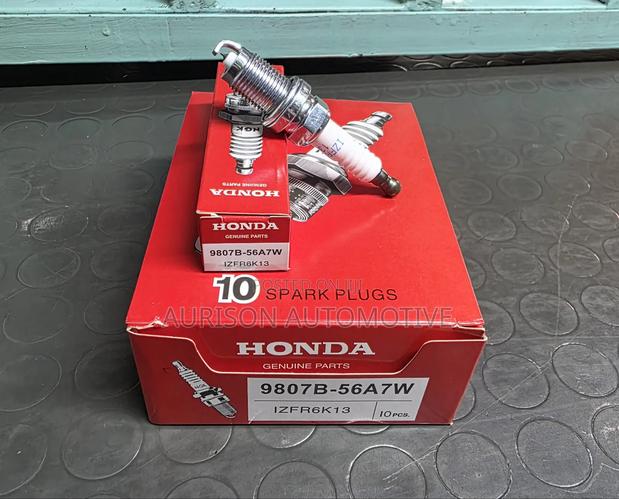 Genuine Honda Short Range Sparkplug for Honda Fit/Civic/CRV