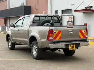 Toyota Hilux 2008 Silver