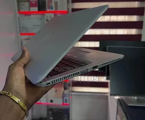 Laptop HP EliteBook 820 G3 8GB Intel Core i5 SSD 256GB