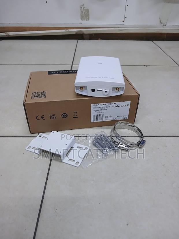 Grandstream GWN7630 Advanced High-Speed Wi-Fi- Network Access