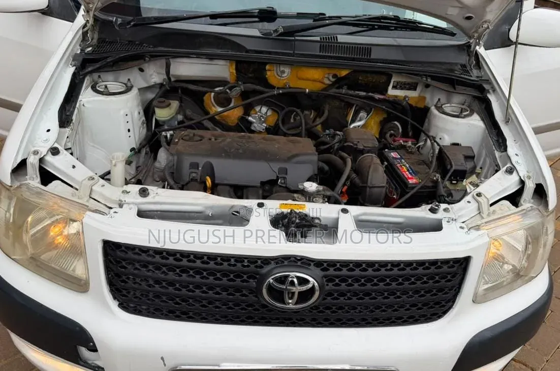 Toyota Succeed 2012 White