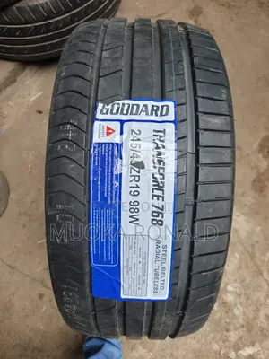 245/40r19 Goodard Tyre