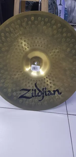 CYMBAL CRASH (Zildjian Planet Z 16")
