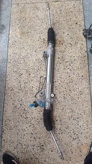 Toyota Hilux Revo Steering Rack