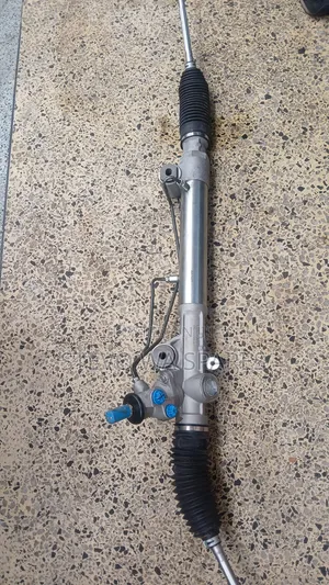 Toyota Hilux Revo Steering Rack