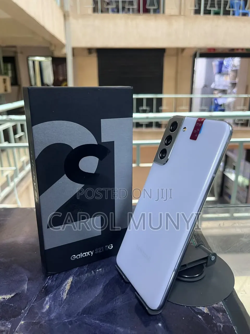 New Samsung Galaxy S21 5G 128 GB White