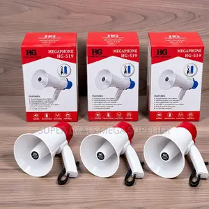Durable Ergonomic Build Portable Megaphone Bull Horn