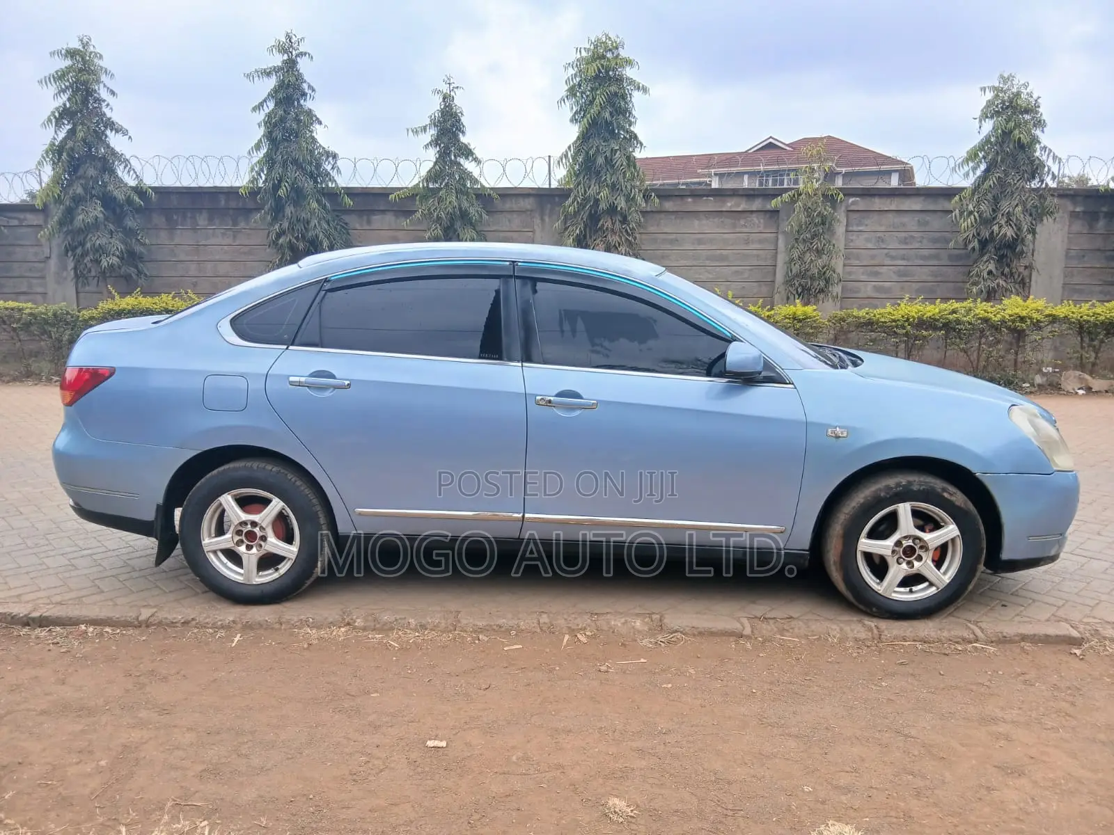 Nissan Bluebird 2008 Blue