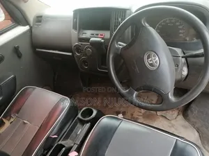 Proton Persona 2018 Maroon