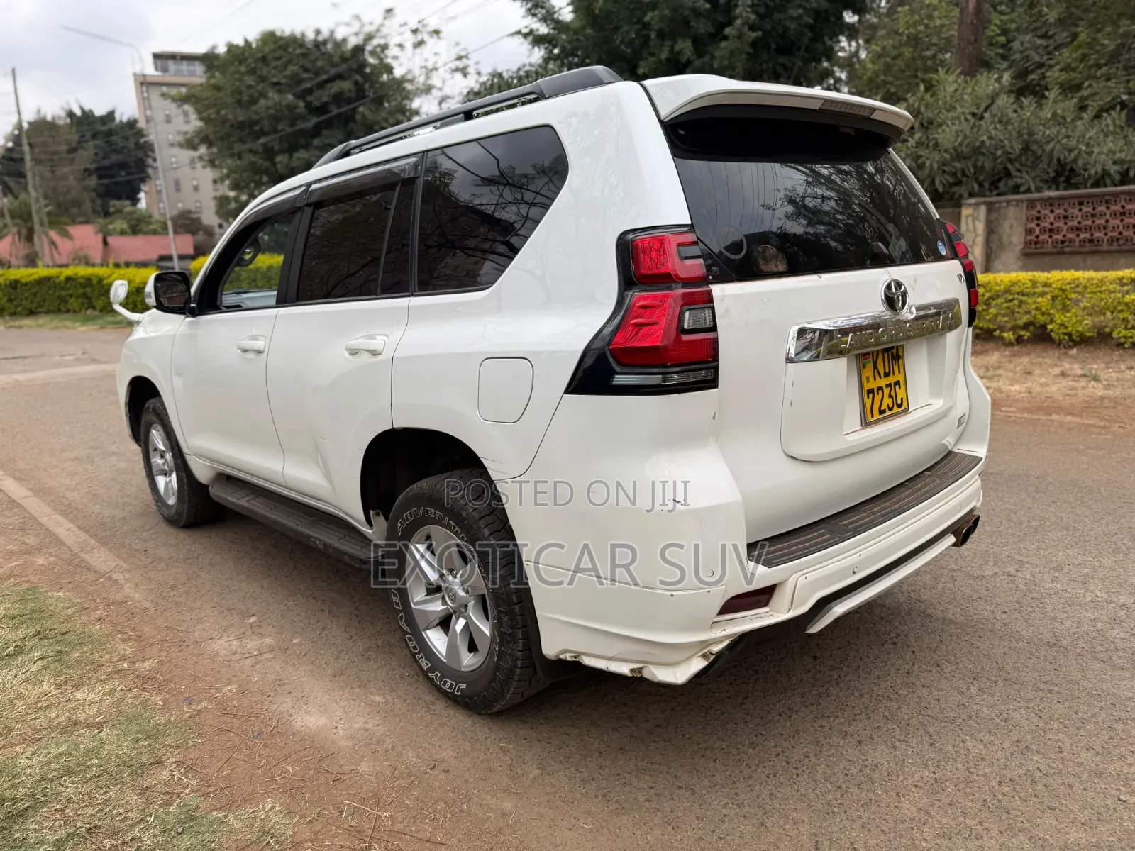 Toyota Land Cruiser Prado 2.7 2018 Off white
