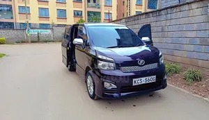 Toyota Voxy X 2WD 7-Seater 2013 Beige