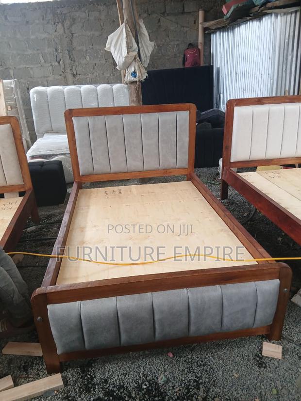 4x6 Mocket Upholstered Bed Frame
