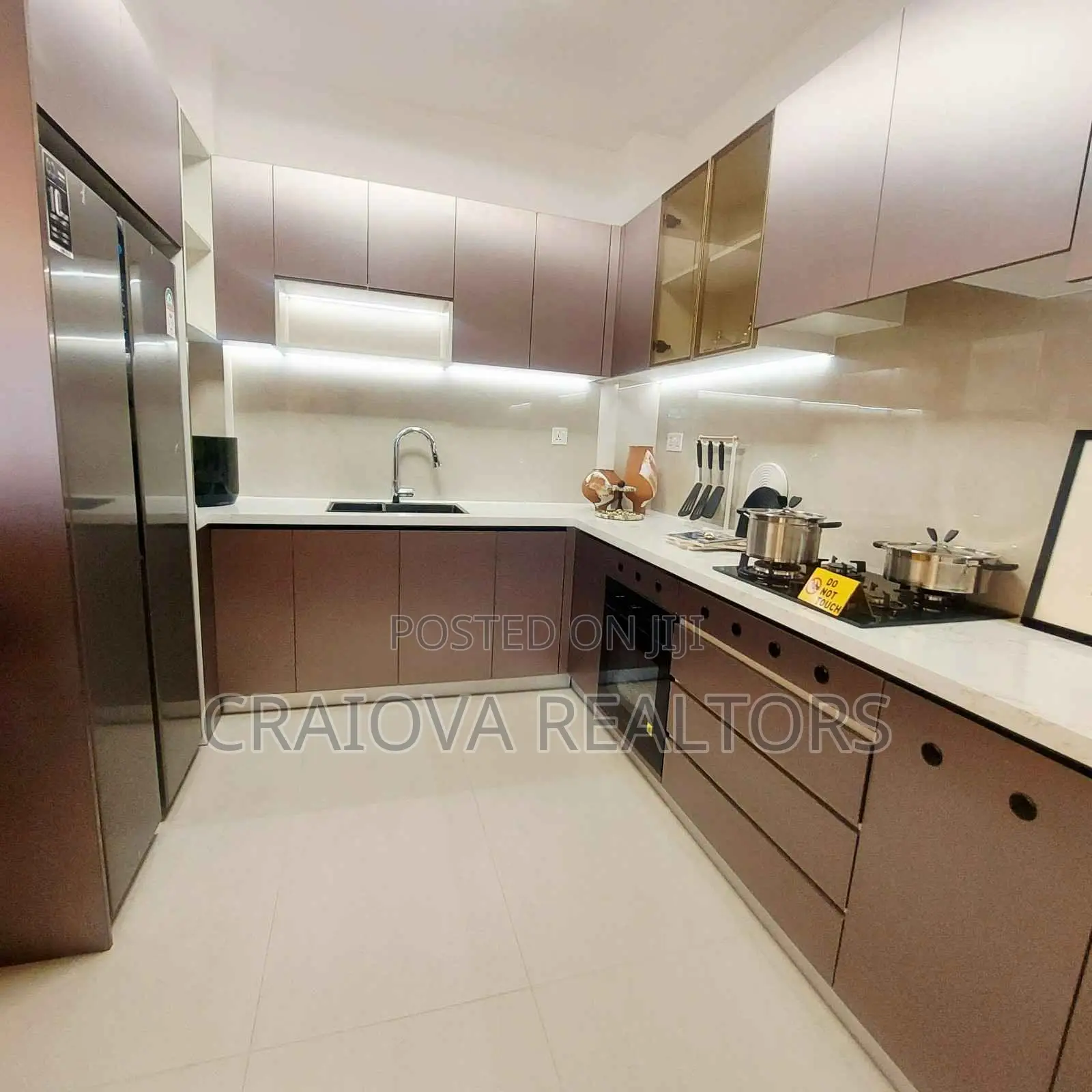 3bdrm Penthouse in Spring Valley for sale