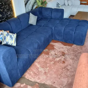 Dark Blue Bubble L Seat