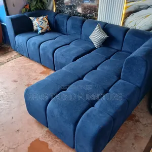 Dark Blue Bubble L Seat
