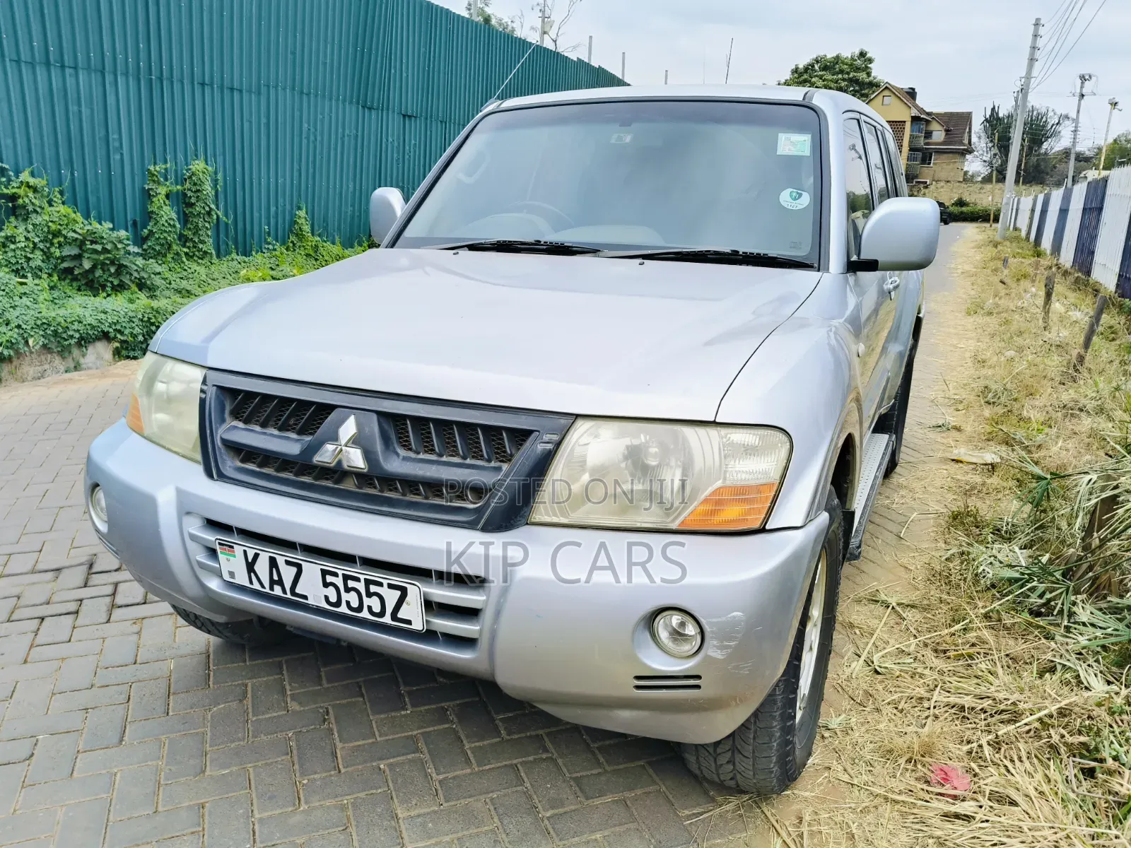 Mitsubishi Pajero Sport 2002 Silver