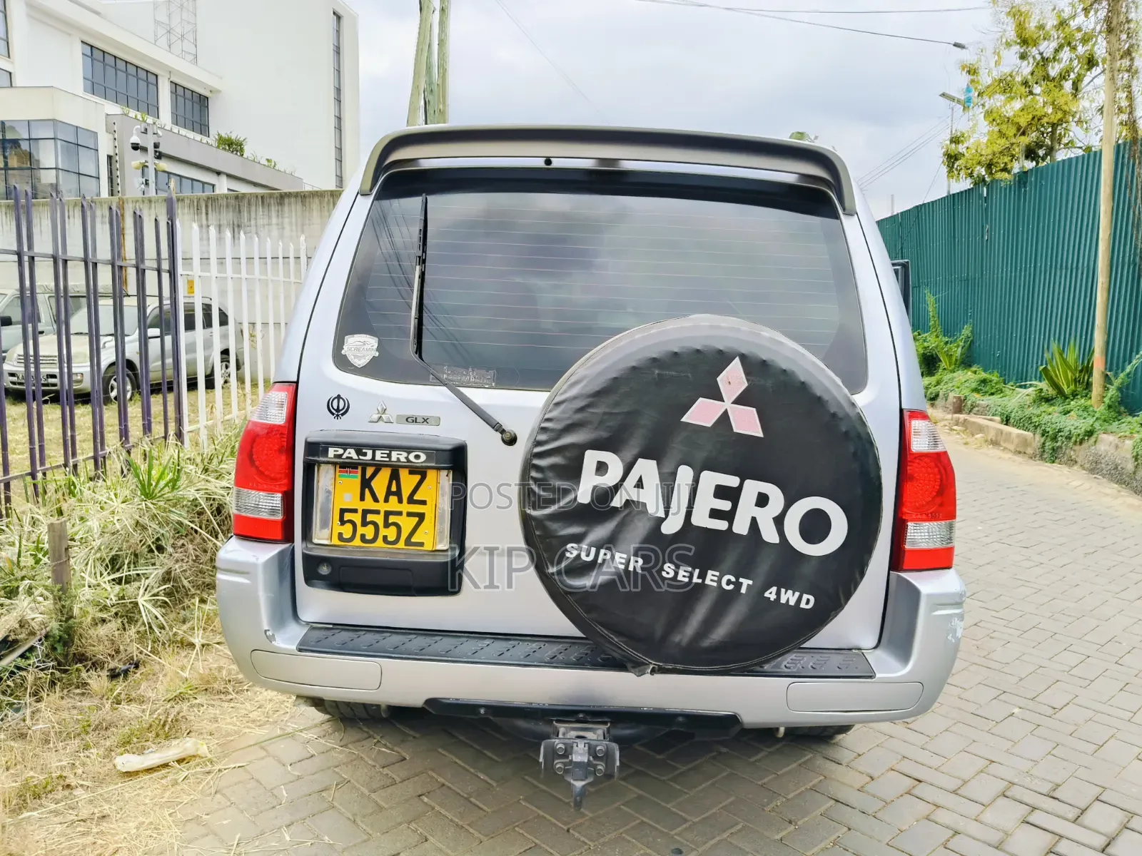 Mitsubishi Pajero Sport 2002 Silver