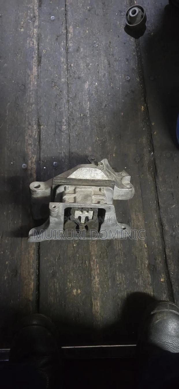 Gearbox Mount - thumbnail 2