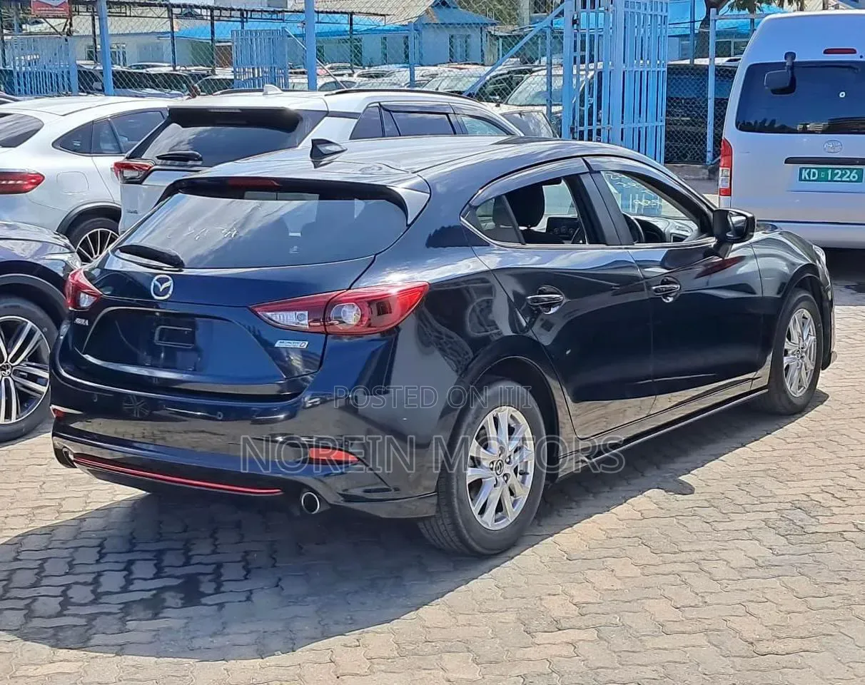 Mazda Axela 2019 Blue