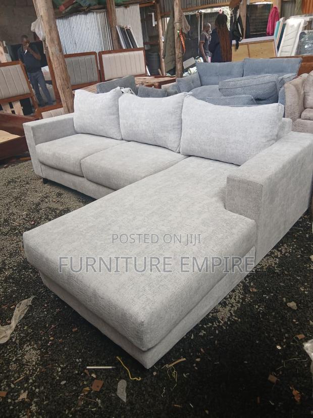 6‐Seater L‐Shaped Light Grey Sofa