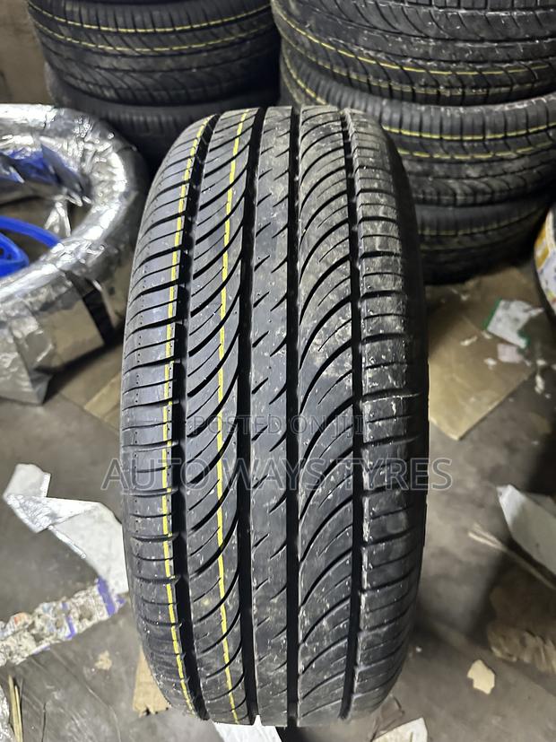 205/55r16 Mirage - thumbnail 2