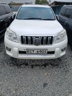 Toyota Land Cruiser Prado 2011 White