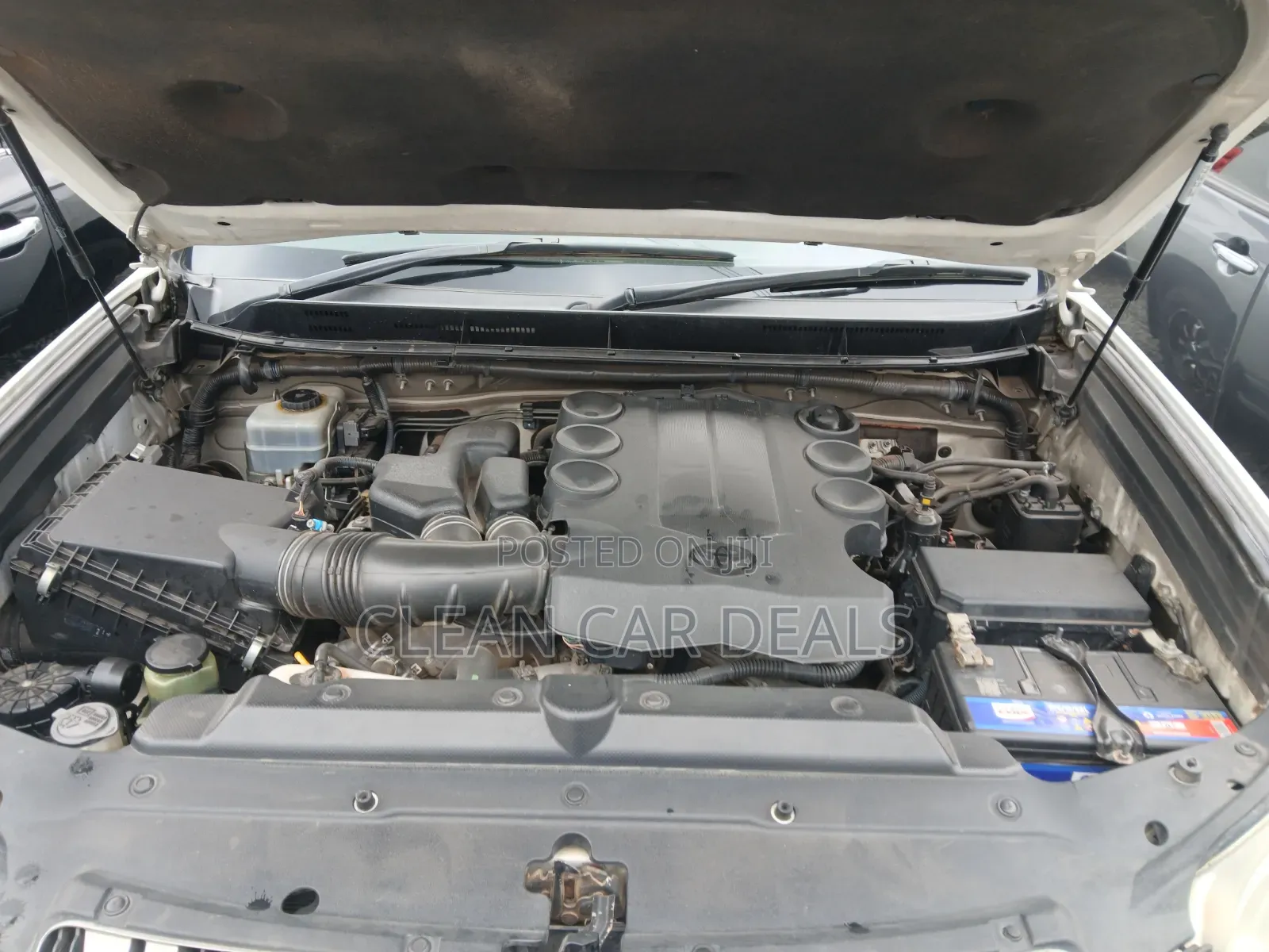 Toyota Land Cruiser Prado 2011 White