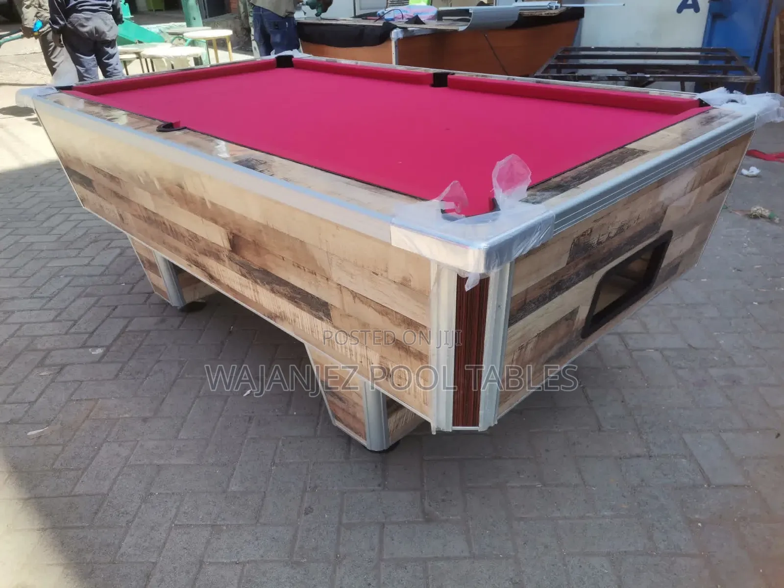 VIP Premium Platinum Pool Table