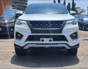 Toyota Fortuner 2019 Teal