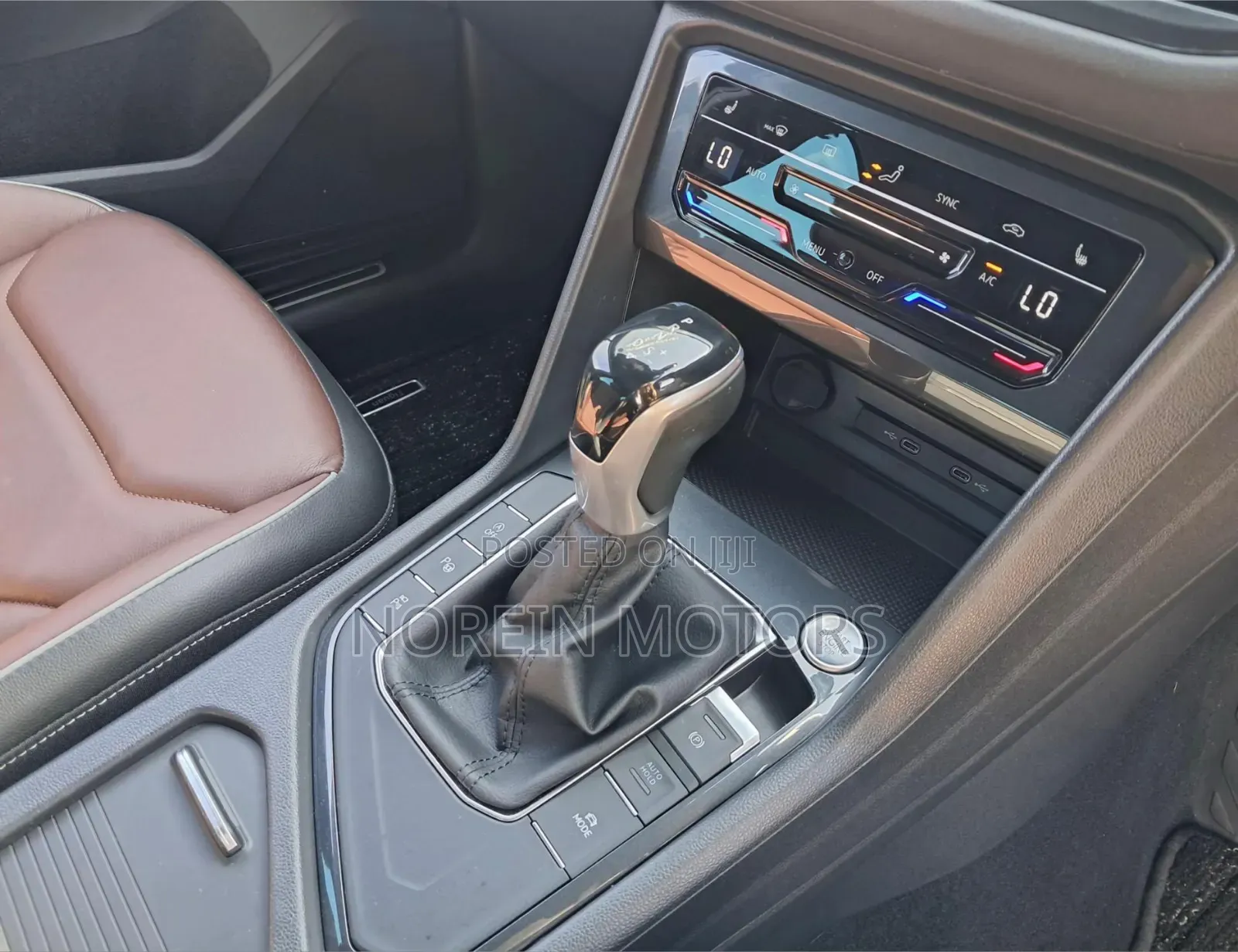 Volkswagen Tiguan 2019 Blue