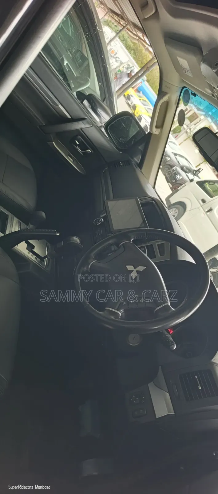 Mitsubishi Pajero Exceed 2019 Black