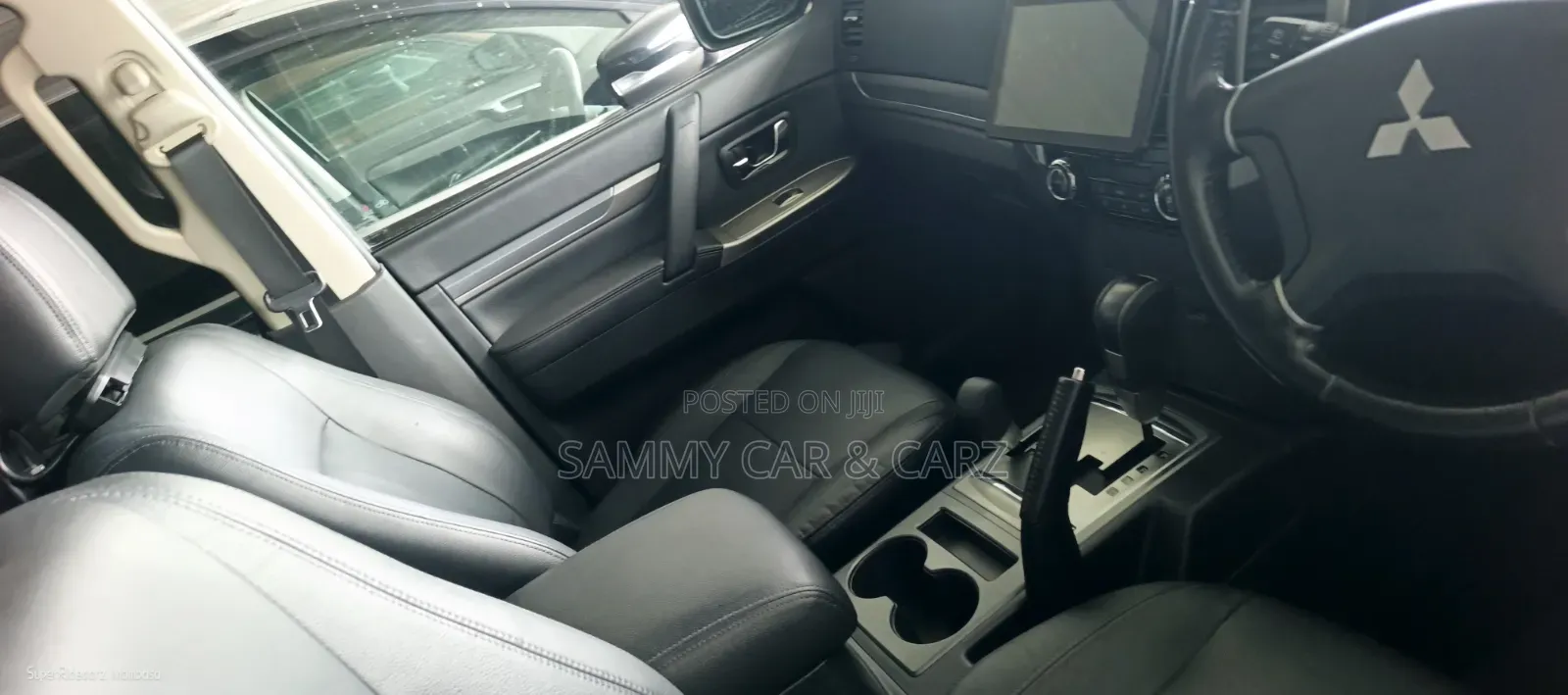 Mitsubishi Pajero Exceed 2019 Black