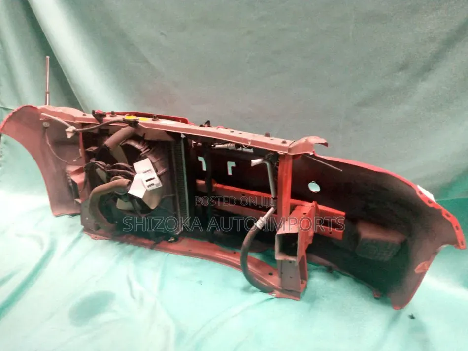Nose Cut Toyota Passo Kgc10 2009