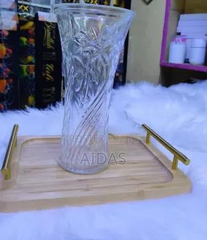 Clear Vase – Elegant Glass Flower Vase